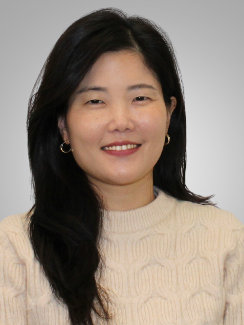 MJ Yang Headshot.