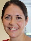Headshot of Michelle Manderski.