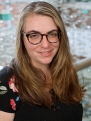 Headshot of Samantha Metlitz.
